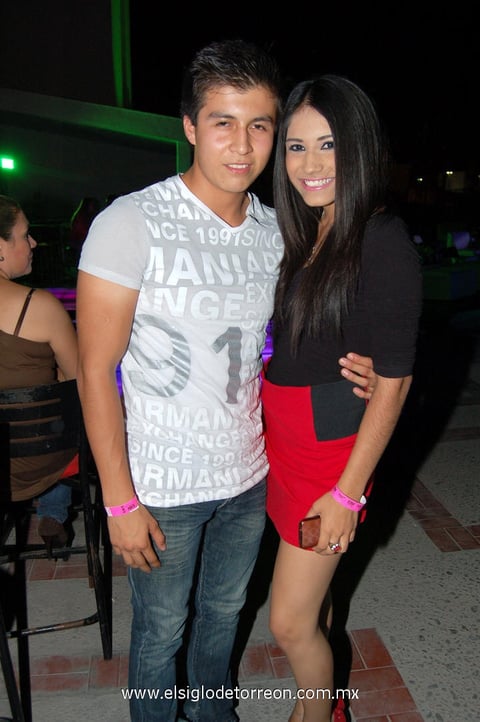 ARTURO  y Amaly.