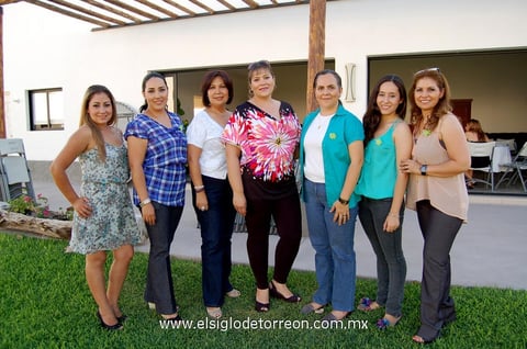 Everth,  Carmen, Paty, Blanca, Lupita, Eva y Claudia.