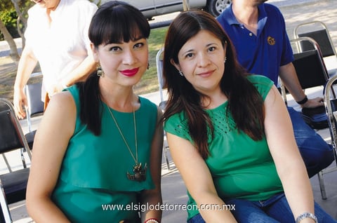 Cynthia Zúñiga y Verónica Rosales.