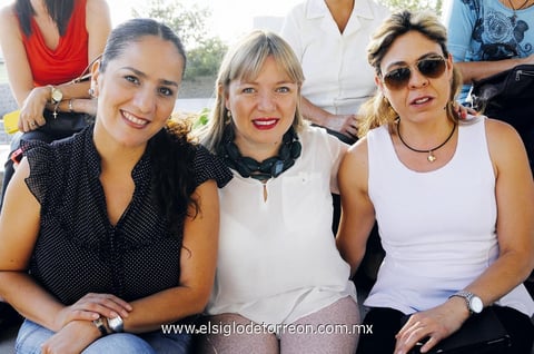 Jacky, Vero y Melly.
