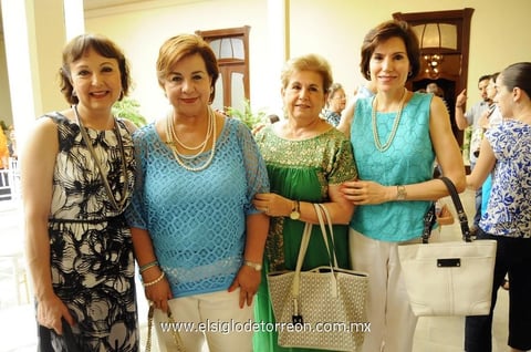 Alma,  Licha, Martha y Georgina.
