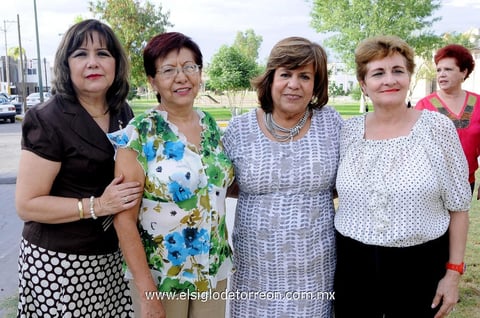 Lupita,  Susy, Luz María y Chonita.