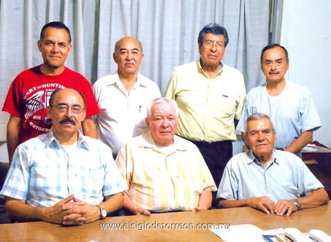 09062013 RAFAEL  Ramos, Enrique Reyna, Guillermo Rodríguez, Raúl Astorga, Jorge Marín, Juan Francisco Zavala Madero y José Pinal Triana, en reciente reunión.