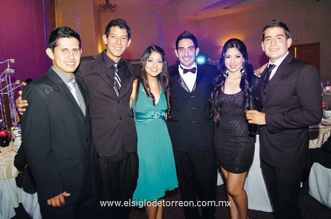 Gerardo, Hugo, Ariadne, Óscar, Ingrid y Ricardo.