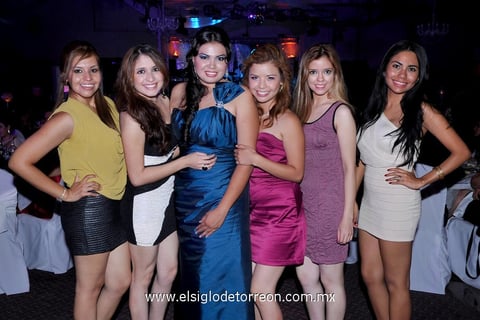 Estefanía,  Liz, Gaby, Hilda, Mardy y Ana.