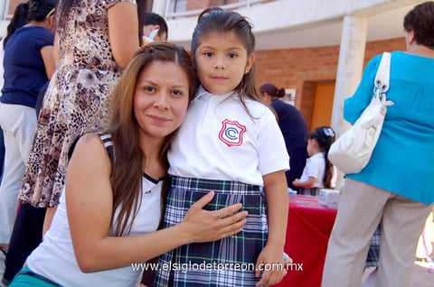 Magaly y Paula.
