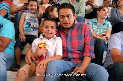 Pato  y Víctor.