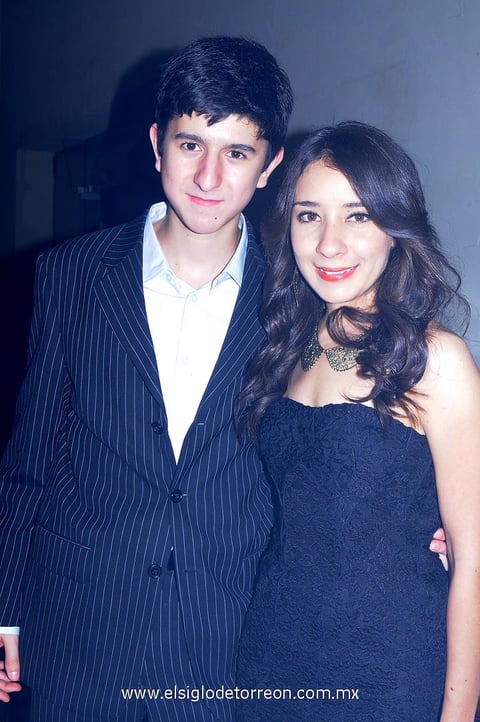 FERNANDO  y Denisse.