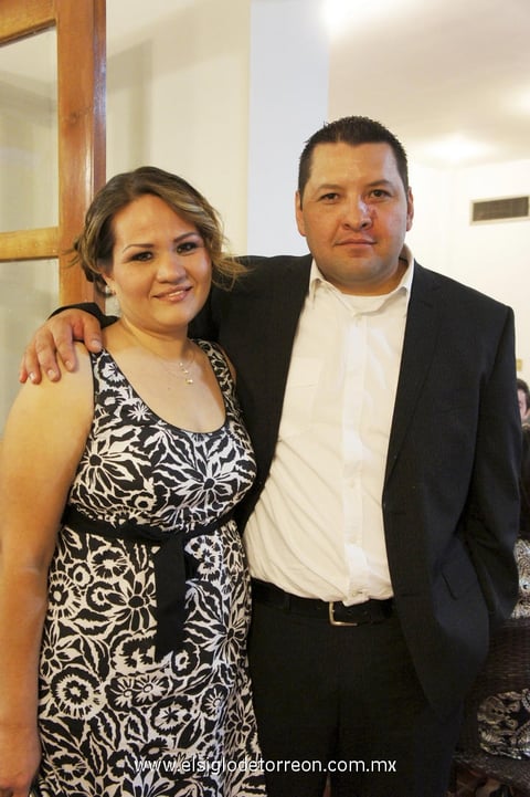 Marisela Arroyo y Daniel López.