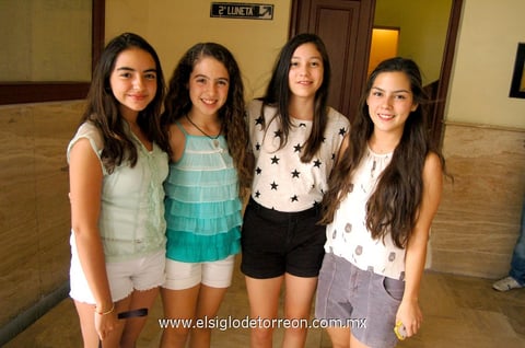 IVANA,  Sara, Eliana y Marcela.