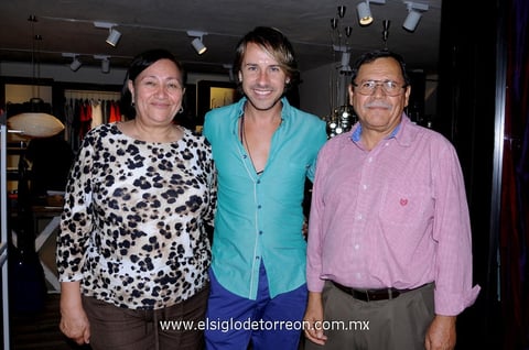 Celia Álvarez, Carlos Gascón y Roberto Castillo.