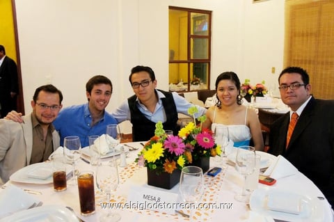 Jesús, Fernando, Santiago, Samantha y Hesiquio.