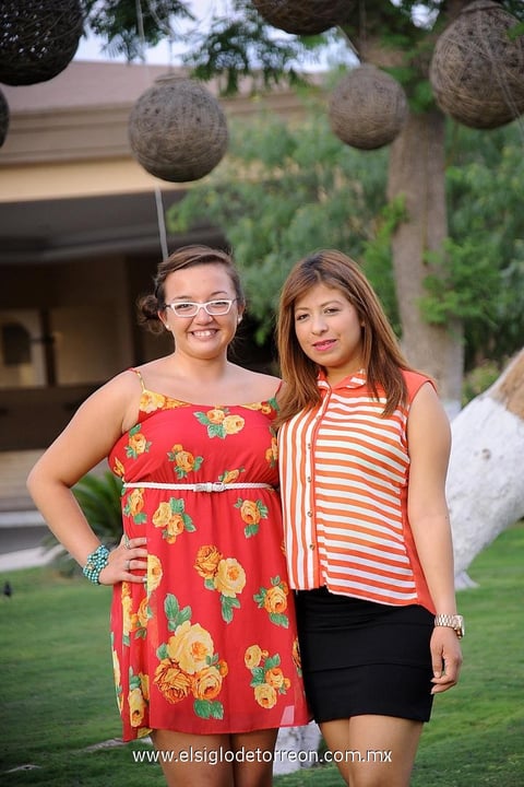 ANA  Karen Tovar y Rosario Aldaba.