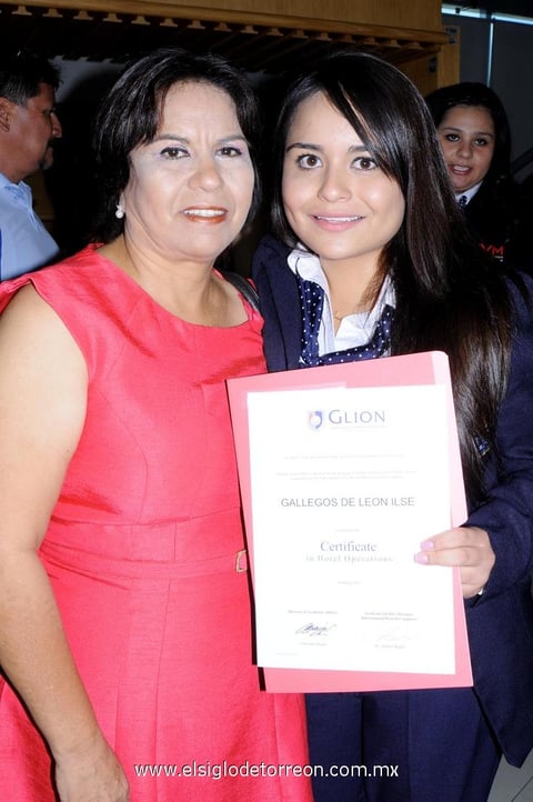 ROSA MARíA DE GALLEGOS   e Ilse Gallegos.