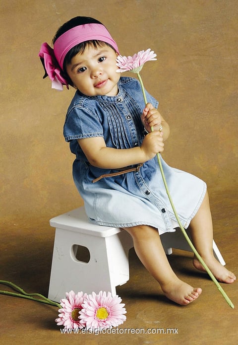 KAROL  Isabella Ramos Balderas, al cumplir su primer año de vida, fue festejada por sus padres Ing. Érick Ramos Vázquez y Sra. Isabel Cristina Balderas de Ramos.- Caja Mágica Fotografía