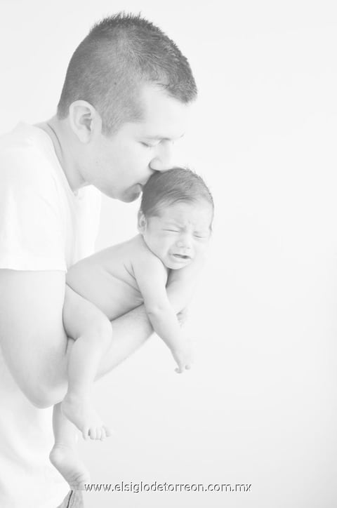 Miguel Alonso se convirtió en padre por segunda ocasión y festejará junto a sus pequeños Antonio y Miguel Alonso Alfaro este Día del Padre.