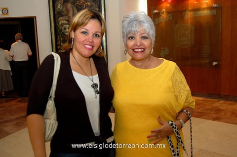 GABRIELA  y Cuquis.