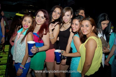 SANTA,  Nancy, Nacira, Maricarmen, Karla y Mireya.