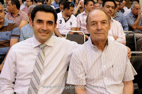 áNGEL FERNáNDEZ  y Ángel Fernández Pérez.