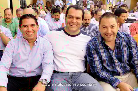 CARLOS MARTíNEZ,  Ricardo Villa y Carlos Rendón.