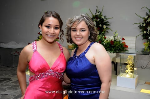 Astrid y Yuliana.