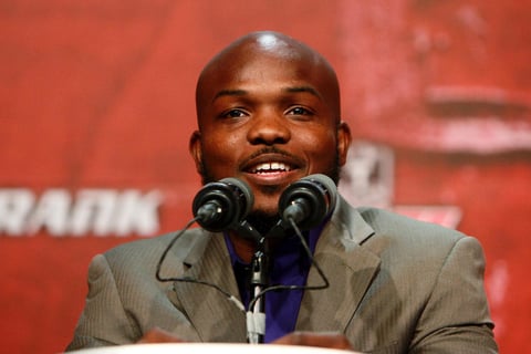 "Gracias a Márquez, su entrenador no quería esta pelea porque dice que soy un peleador sucio, por mi estilo, pero él quiere mi título", expuso el imbatido Bradley.