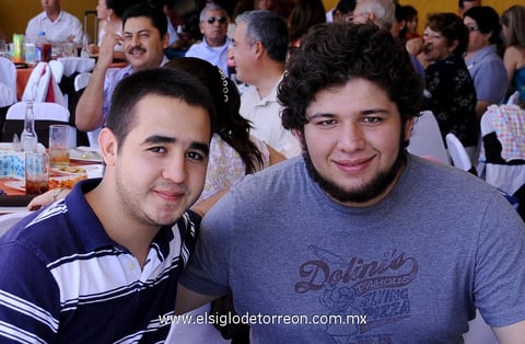FERNANDO  y Daniel.