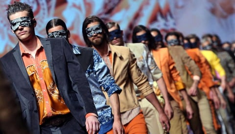 Importantes diseñadores presentaron sus creaciones en la Semana de la Moda Masculina de Milán.