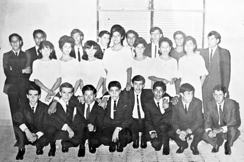 FOTO DE  la primera generación de secundaria del Instituto Vasco de Quiroga de Lerdo, Dgo., en 1965.