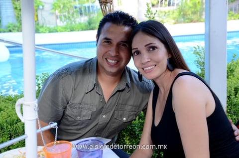 CARLOS  y Martha.
