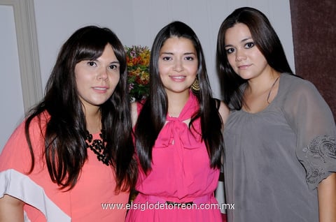 Liliana Esparza, Alma Ugalde y Alejandra Rodríguez.