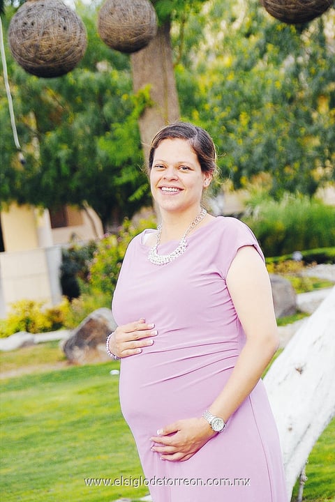FUTURA MAMá.  Fernanda Bustos de Tovar.