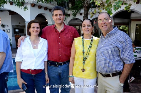 CECILIA,  Raymundo, Tensy y Manuel.
