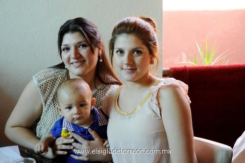 Paola, Ricky y Fabiola.