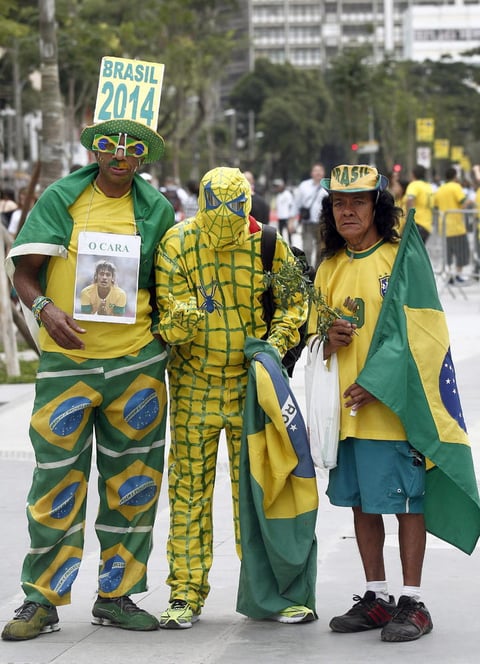 Desde tempranas horas, los aficionados brasileños aguardaban la final tan esperada, en que habrían de enfrentarse a una de las mejores selecciones del mundo.