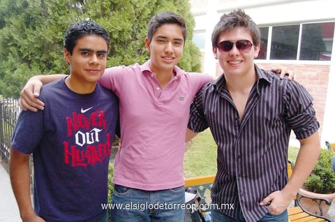 Antonio, Luis y Daniel.
