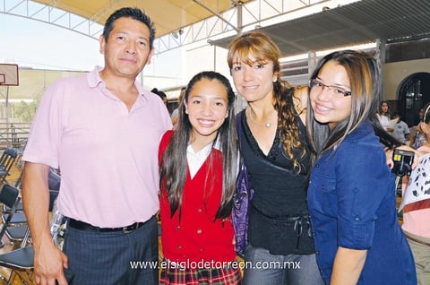 JORGE  Ramírez, Daniela Ramírez, Romely de Anda y Hannia Ramírez.