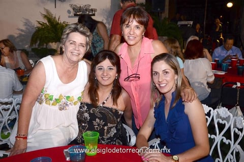 SUSANA,  Helen, Adela y Ella.