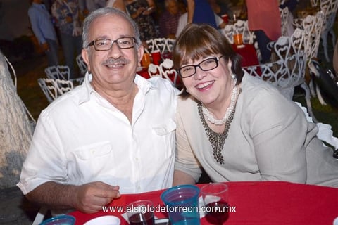 ALEJANDRO  y Marilú Gidi.