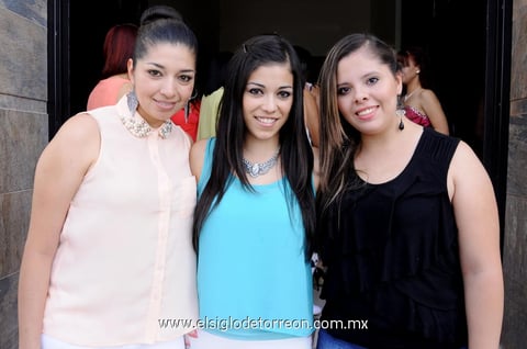 09072013 GRACE HERNáNDEZ,  Karina Ortiz y Arely Garza.