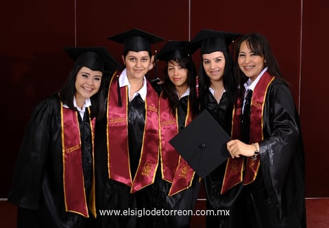 ALEJANDRA LIMóN,  Ana Castruita, Luisa Reza, Andrea Amozurrutia y Sugey Bugarín.