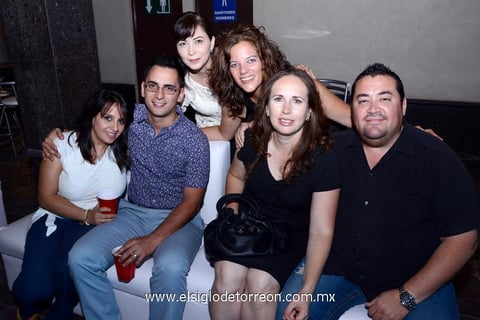 VELADA DE CUMPLE.  Maha, Lalo, Sonia, Ana, Ale y Don Kistian.