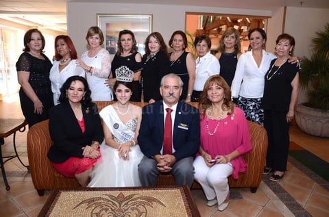 Integrantes de la mesa directiva 2013 - 2014.