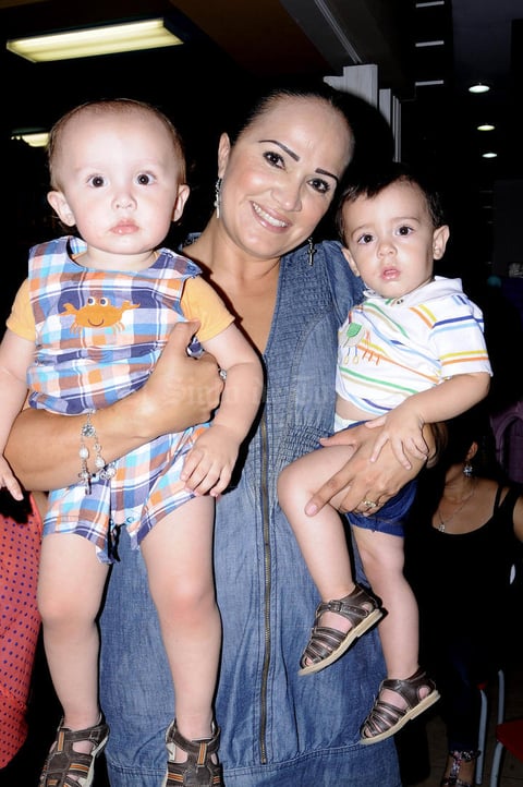 Bernardo,  Lorena y Francisco.