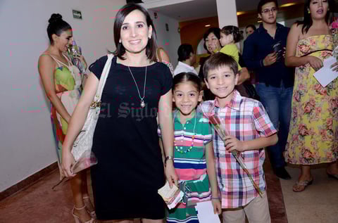 Alejandra, Azeneth, Karla, Rocío y Velia.