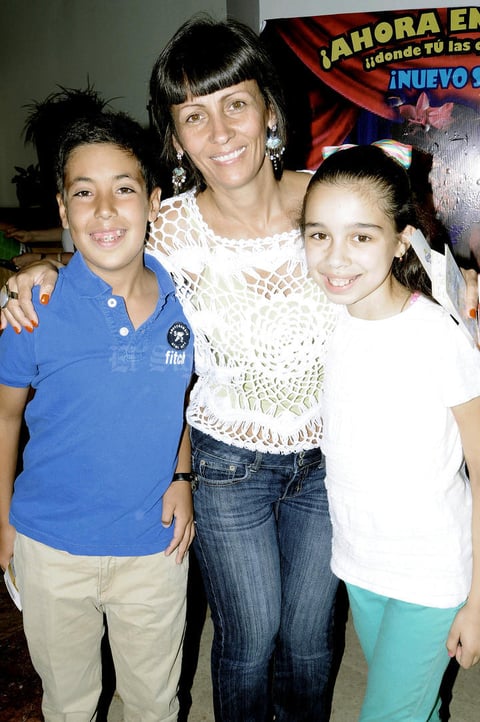 Juan Carlos,  Margarita y Margarita.