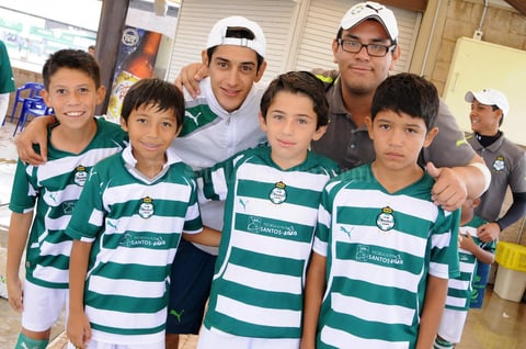 René Magallanes,  Kevin Zapata, Néstor Pérez, Raúl Wong, Diego Dulché y Andrés Castañeda.