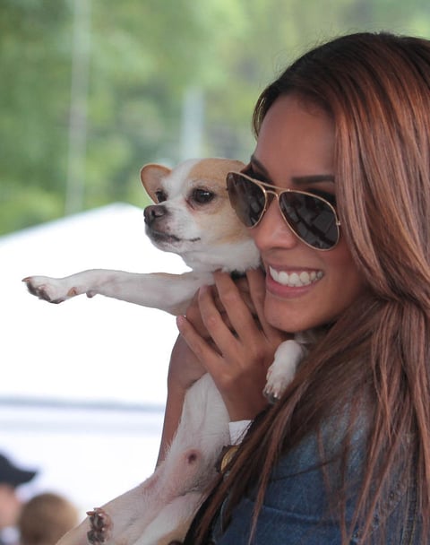 La actriz y conductora Carolina Morán fue otra de las famosas presentes.