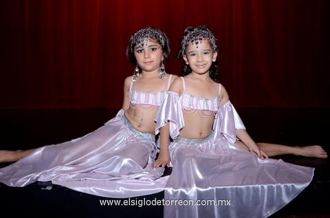 23072013 JOSLY  y Nicolle.