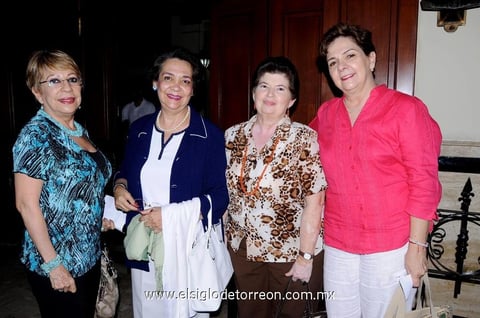 Ana  Luisa, Susana, Cuquita y Gloria.
